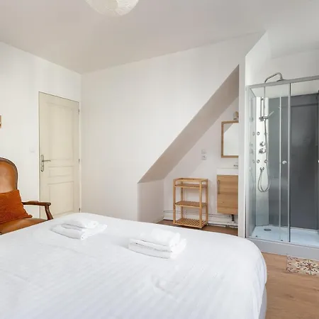 Appartement Pentadur, Duplex 3 Chambres Sdb Privatives, A 5 Min Du Tram, Hypercentre